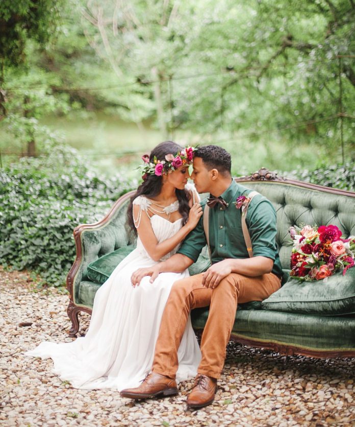 Sursa foto: greenweddingshoes
